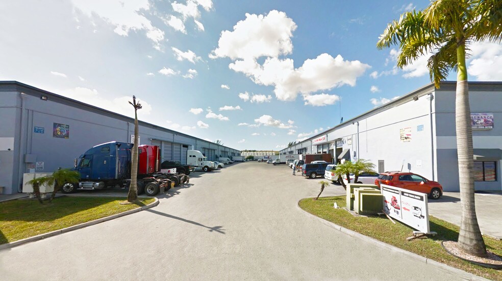 More Photos Of 10302 NW South River Dr, Medley Unknown For Lease