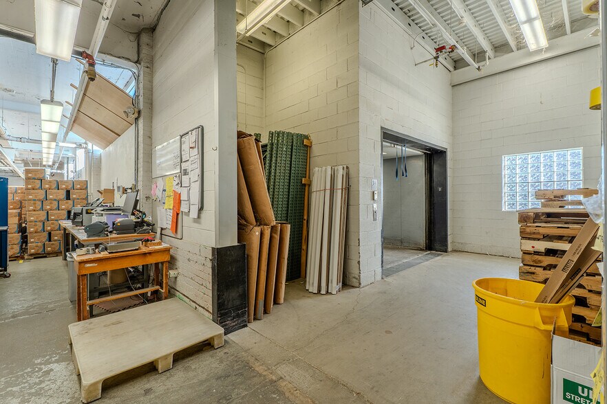 More Photos Of , Buffalo Office For Sale