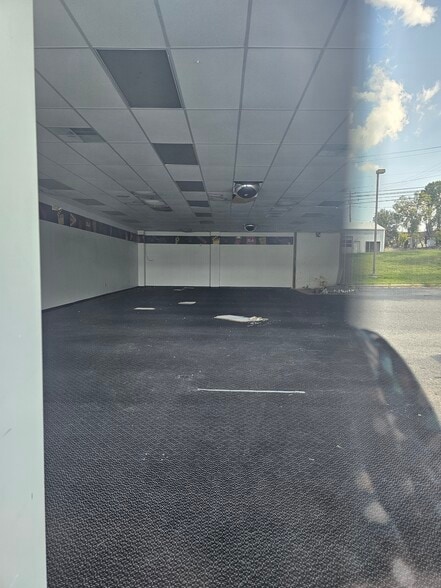 More Photos Of 1000 E Main St, Cherryville Freestanding For Sale