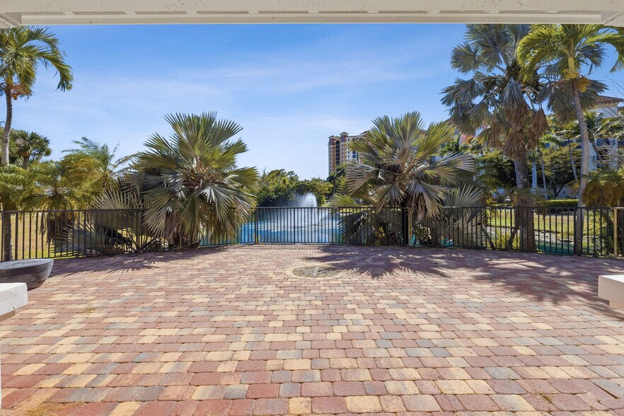 More Photos Of 5803 Overseas Wy, Cape Coral Land For Sale