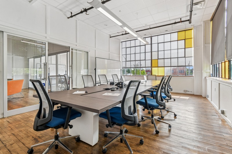 More Photos Of 3840 Bank St, Baltimore Flex For Sale