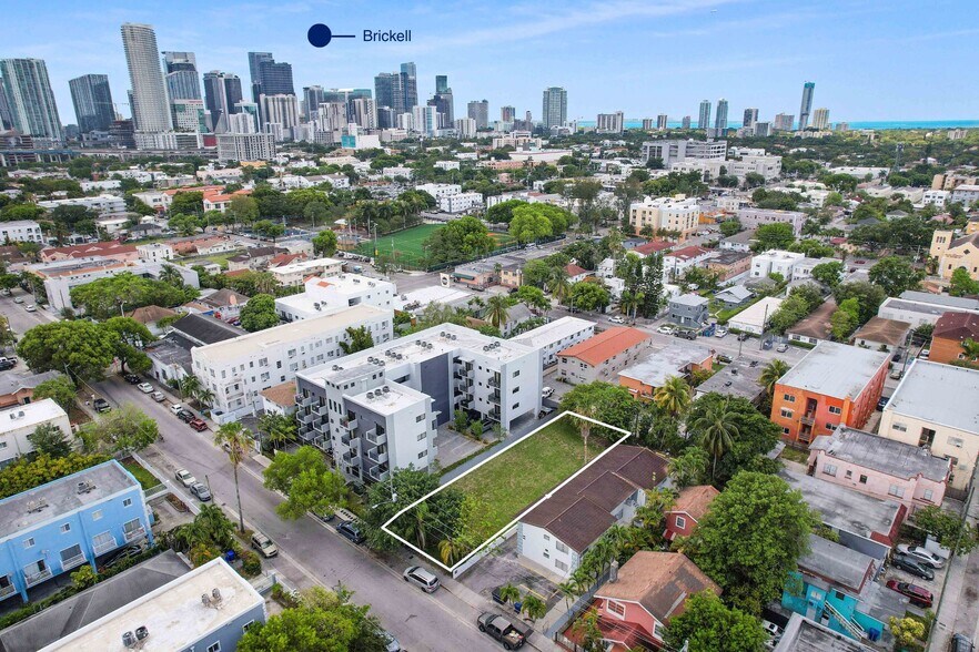 More Photos Of 850 SW 2nd St, Miami Land For Sale