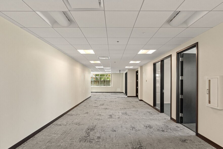 More Photos Of 45 Eglin Pky, Fort Walton Beach Medical For Lease