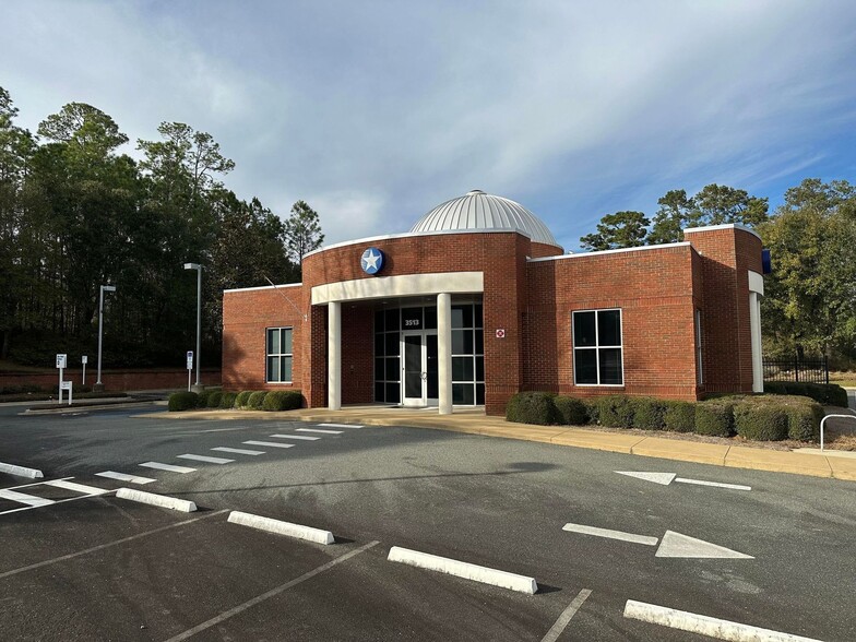 Primary Photo Of 3513 Apalachee Pky, Tallahassee Bank For Lease