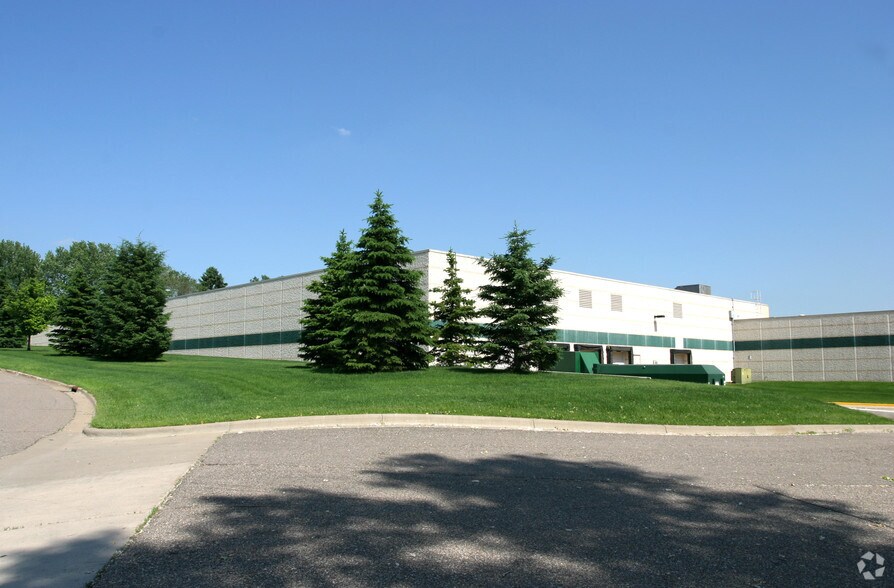 More Photos Of 1395 Commerce Dr, Eagan Office For Sale