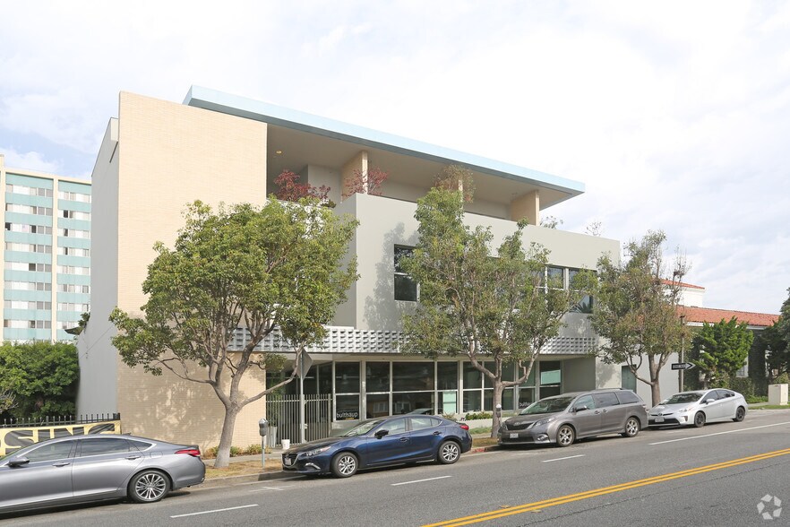 More Photos Of 619 Arizona Ave, Santa Monica Office Residential For Sale