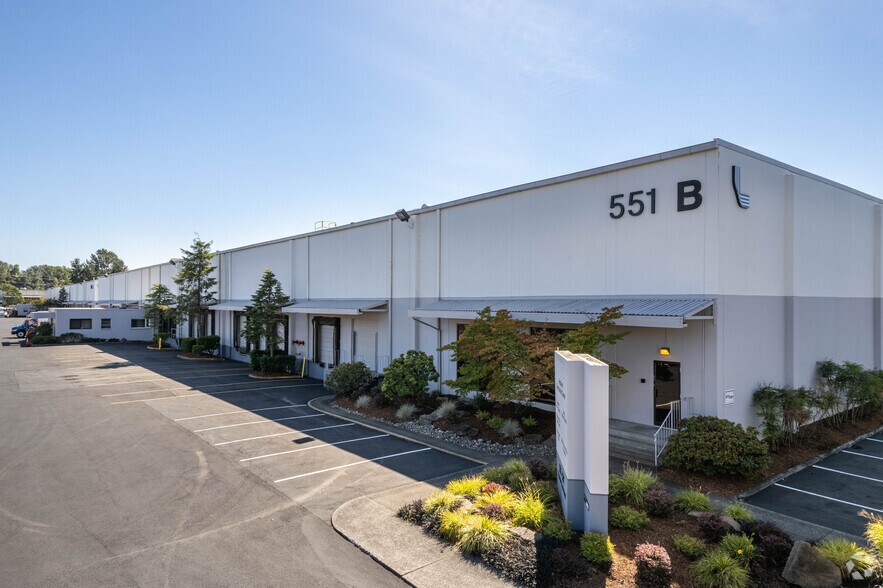 Primary Photo Of 551-567 Strander Blvd, Tukwila Warehouse For Lease