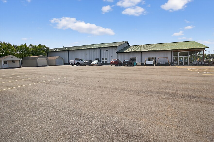 More Photos Of 3530 - 3532 Union St, North Chili Freestanding For Sale
