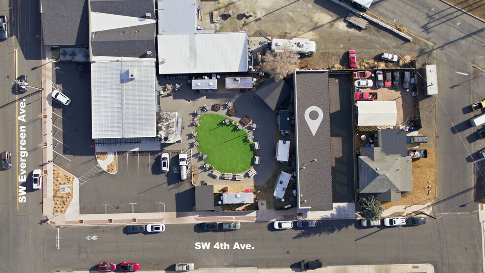 More Photos Of 544 SW 4th St, Redmond Office For Sale