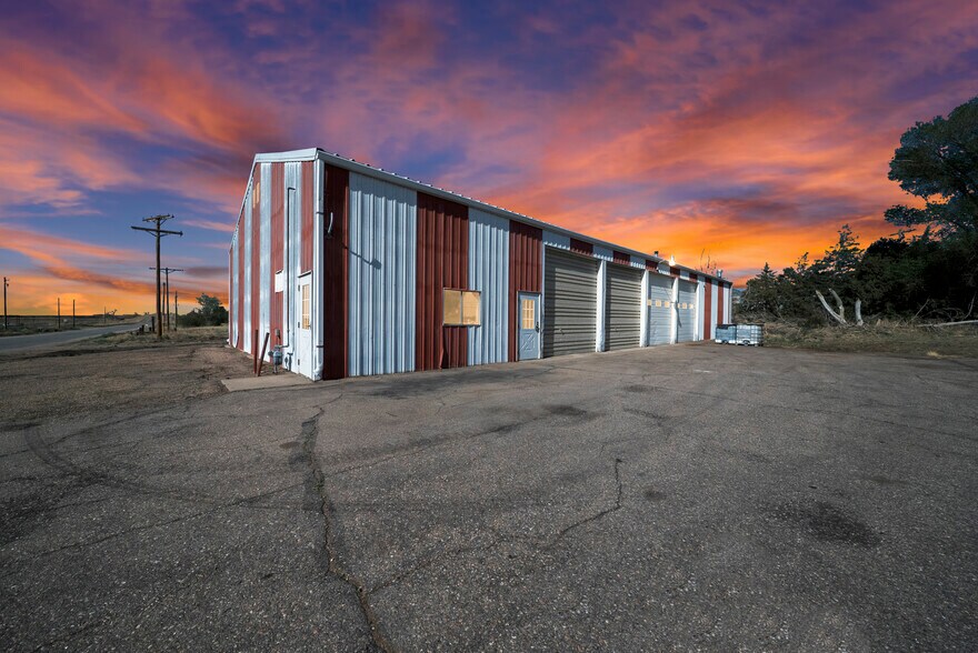 More Photos Of 104 Main St, Wiggins Industrial For Sale