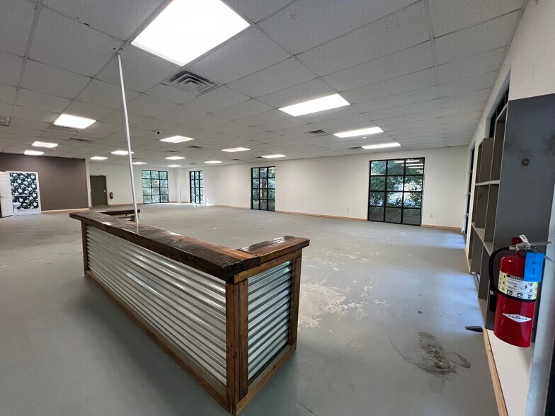 More Photos Of 1504 Fording Island Rd, Bluffton Freestanding For Lease