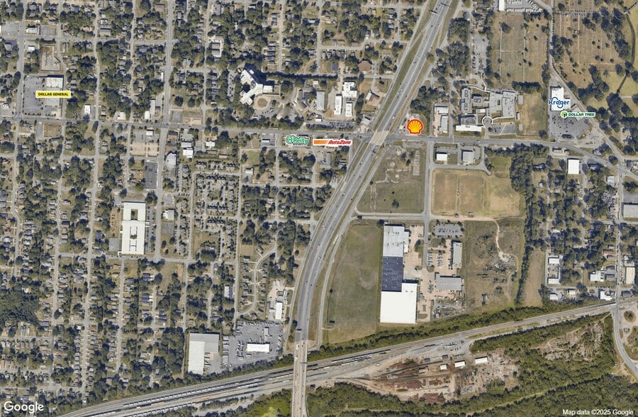 More Photos Of 2701 Main st, Little Rock Sports And Entertainment For Sale