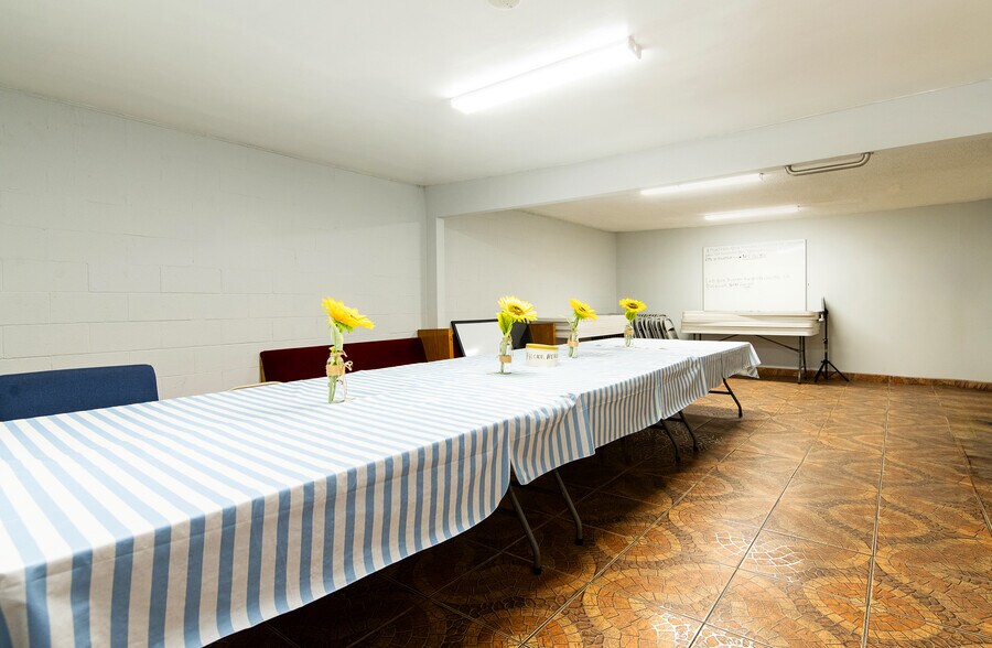 More Photos Of 147 E Rosecrans Ave, Compton Religious Facility For Sale