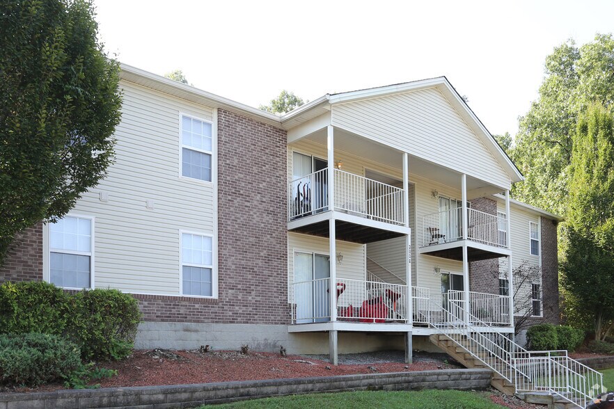 Primary Photo Of 3130 Saint Anthony Gardens Dr, Louisville Apartments For Sale