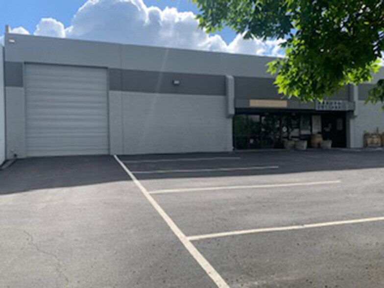 More Photos Of 2268-2276 Research Dr, Livermore Warehouse For Lease