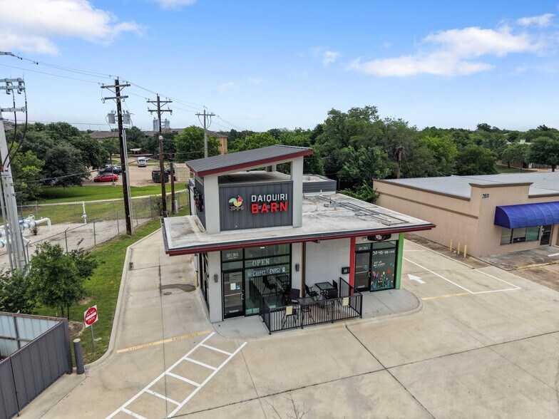 Primary Photo Of 2609 E 29th St, Bryan Freestanding For Sale
