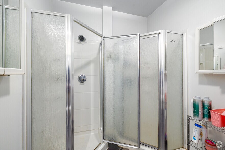 More Photos Of 221 Washington St, Binghamton Unknown For Sale