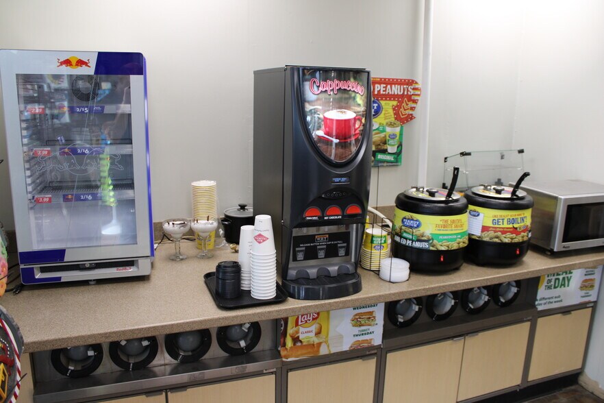 More Photos Of 303 Hwy 31, Bay Minette Convenience Store For Sale