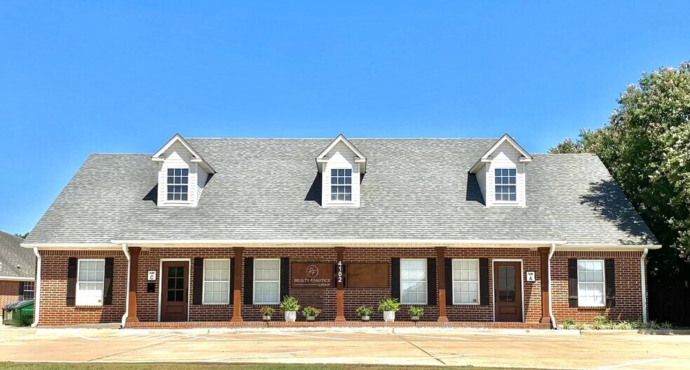 Primary Photo Of 4102 Richmond Mdws, Texarkana Medical For Sale