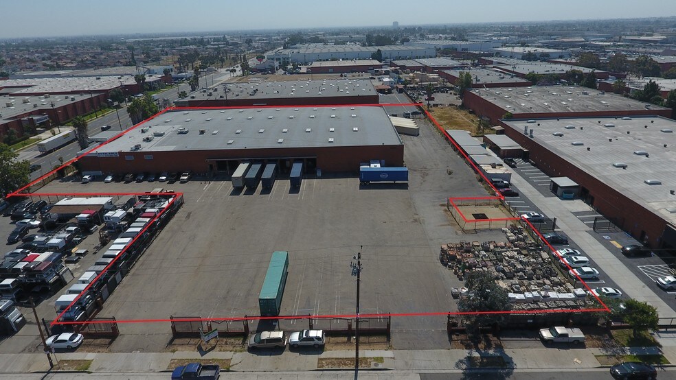 More Photos Of 230 W Rosecrans Ave, Gardena Manufacturing For Lease