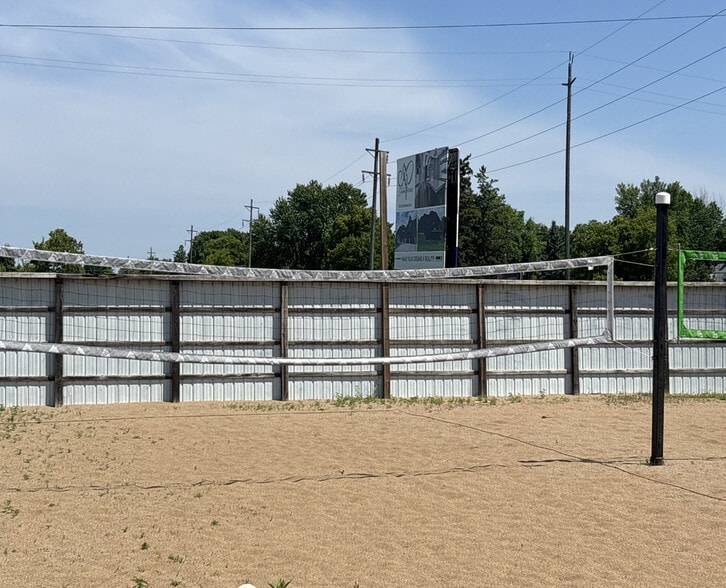 More Photos Of 110 Star St W, Maple Lake Restaurant For Sale