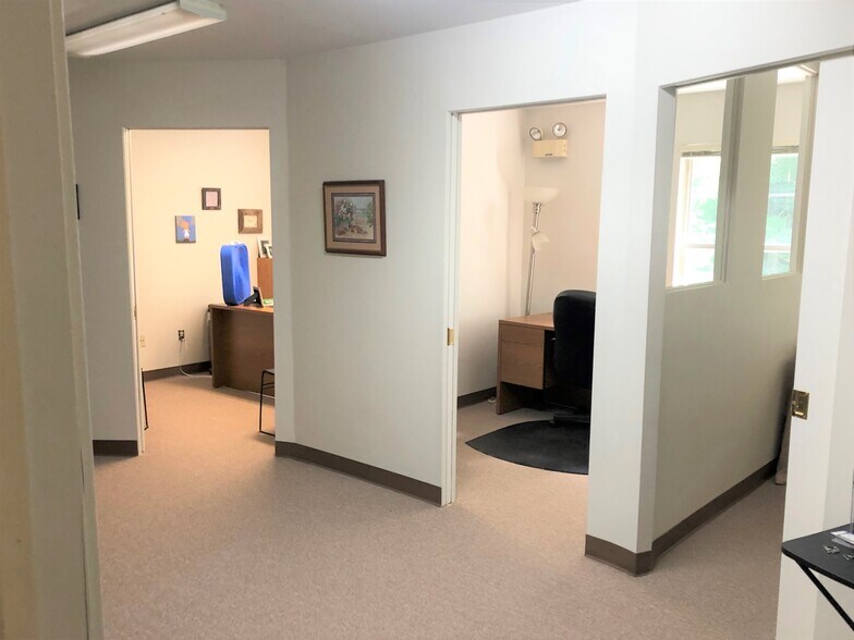 More Photos Of 219 Kent Rd, New Milford Office For Lease