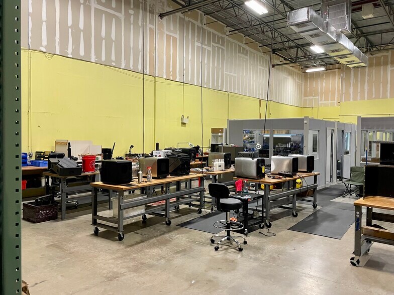 More Photos Of 11 SW 12th Ave, Dania Beach Warehouse For Lease