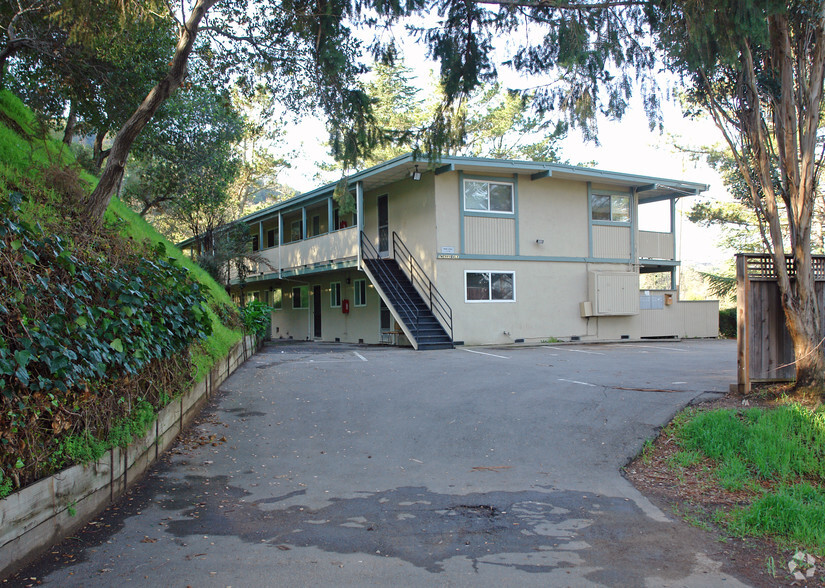 Primary Photo Of 7 Merrydale Rd, San Rafael Apartments For Sale