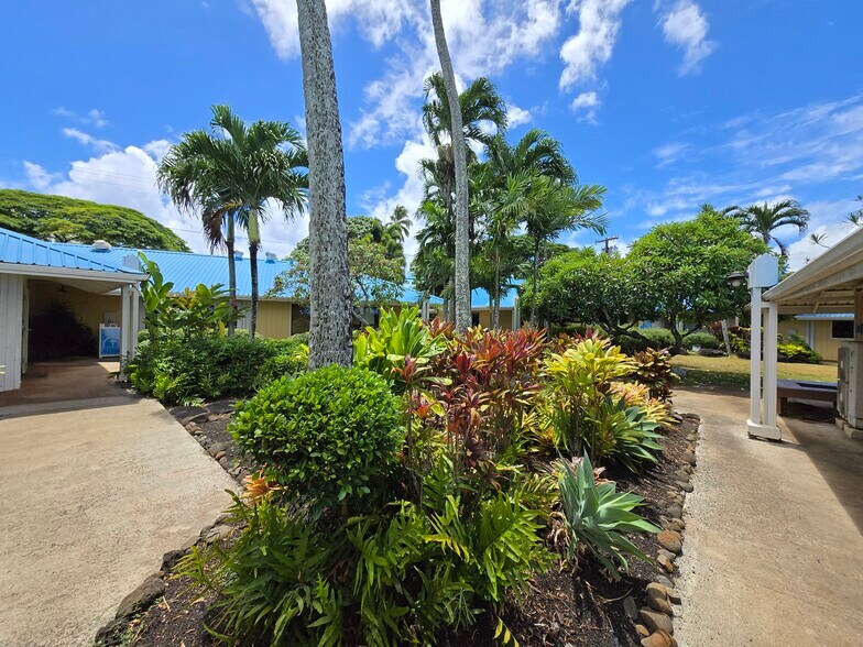 More Photos Of 4-356 Kuhio Hwy, Kapaa Unknown For Lease