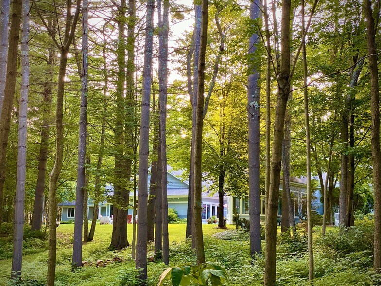 More Photos Of 89 Houston Farm Rd, Stowe Hotel For Sale