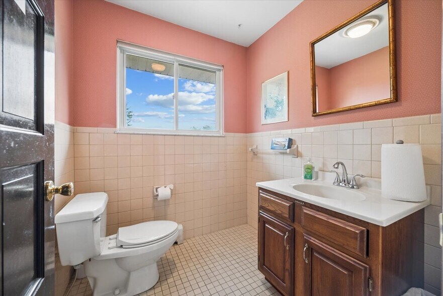 More Photos Of 3582 Us-22, Somerville Office For Sale