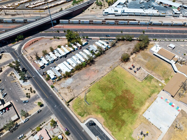 More Photos Of 5556 W Grand Ave, Glendale Land For Sale