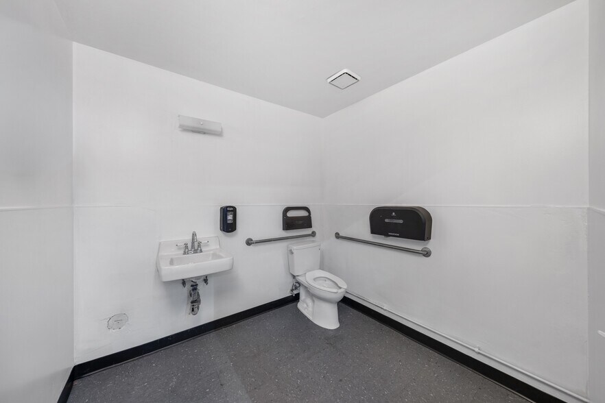 More Photos Of 18955 Labin Ct, Rowland Heights Unknown For Lease