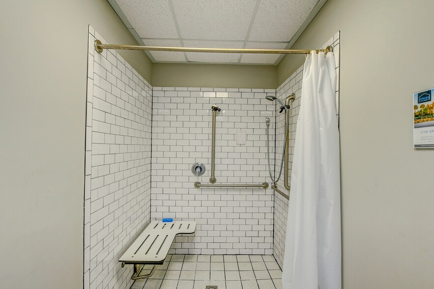 More Photos Of 3400 Turgot Ln, Mount Pleasant Health Club For Lease