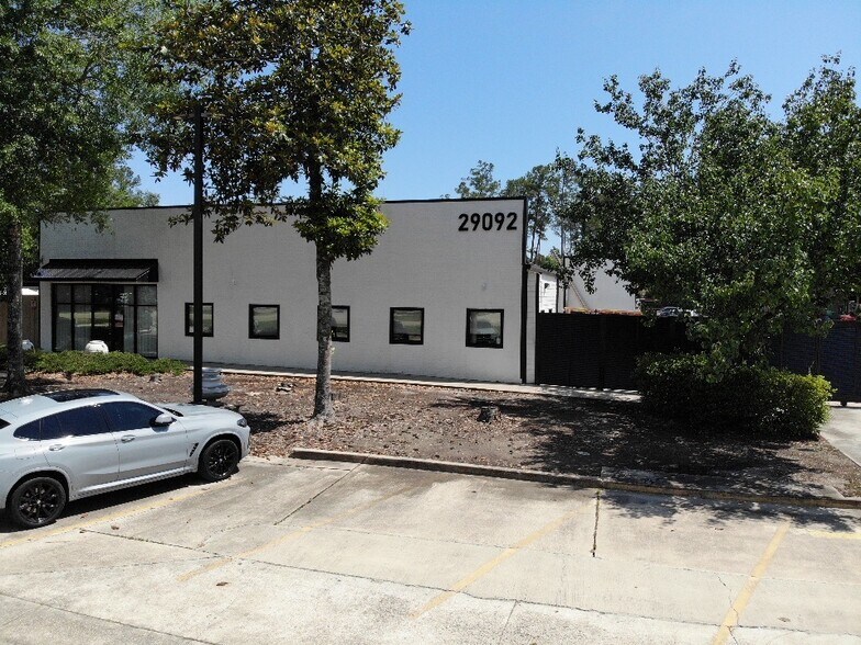 More Photos Of 29080 -29092 Krentel Rd, Lacombe Flex For Sale