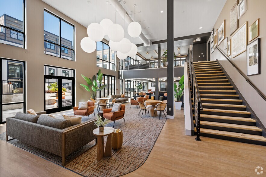 More Photos Of 440 N Monroe St, Tallahassee Apartments For Lease