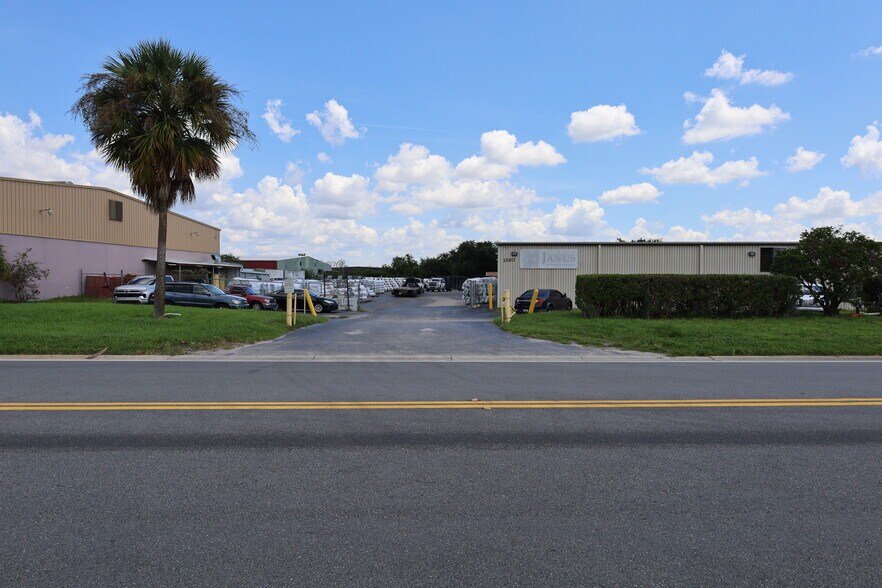 More Photos Of 10407 Rocket Blvd, Orlando Manufacturing For Sale