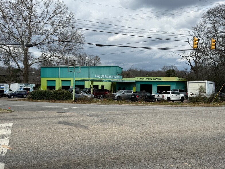 Primary Photo Of 614 S 7th St, Opelika Auto Repair For Sale