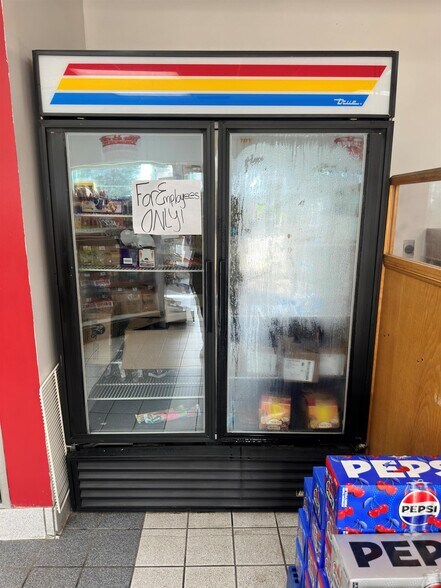 More Photos Of 12180 Center Rd, Durand Service Station For Sale