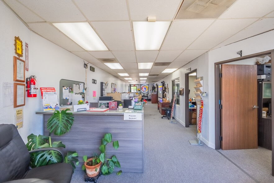 More Photos Of 901-933 N Garey Ave, Pomona Storefront For Sale