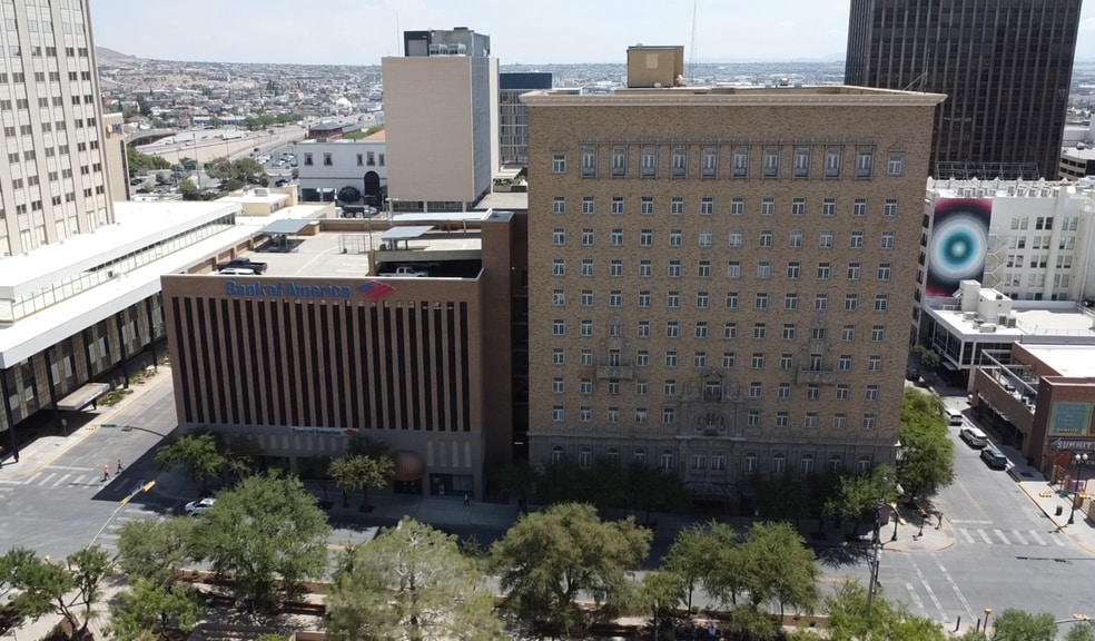 More Photos Of 300-310 N Mesa St, El Paso Office For Lease
