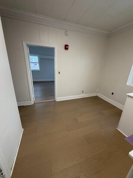 More Photos Of 611 Dutchess Tpke, Poughkeepsie Freestanding For Lease