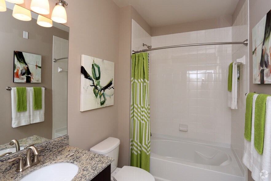 More Photos Of 101 N Wolfe St, Baltimore Apartments For Lease