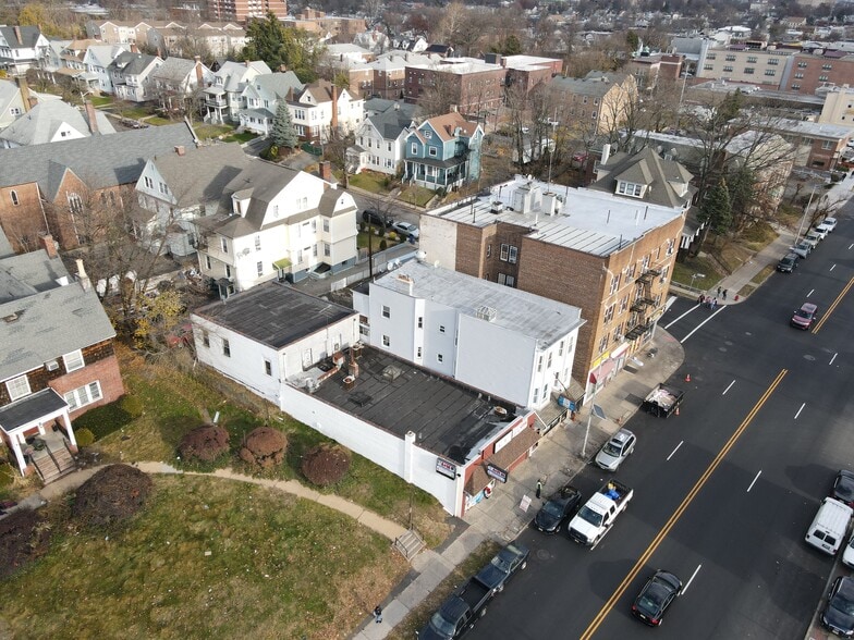 More Photos Of 467 Main St, Orange Storefront For Lease