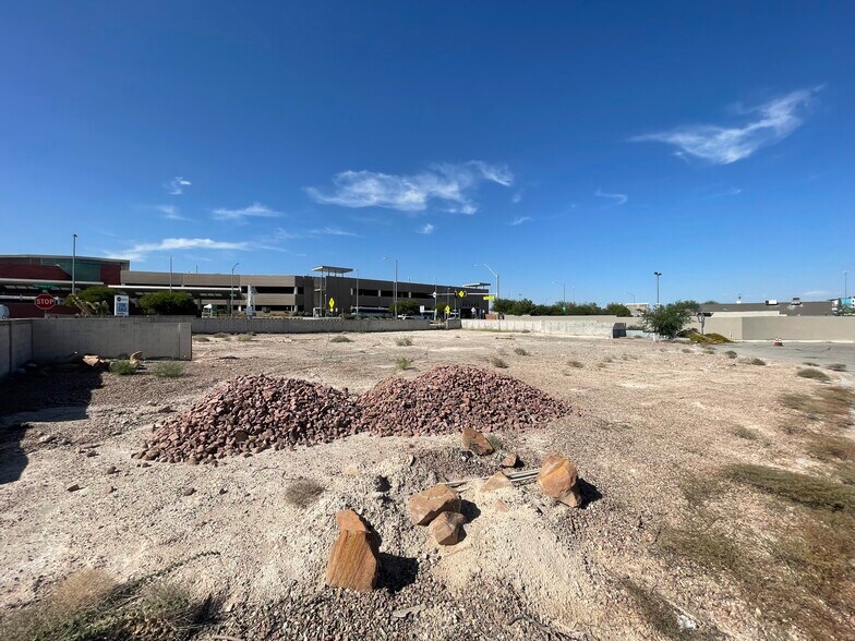 More Photos Of 7090 Gilespie St, Las Vegas Land For Sale
