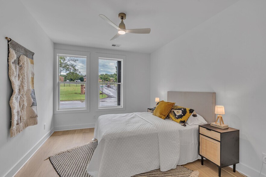 More Photos Of 824 Watts Ln, Nashville Apartments For Sale