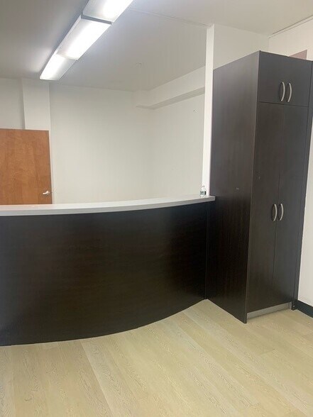 More Photos Of 229 Parkville Ave, Brooklyn Apartments For Lease