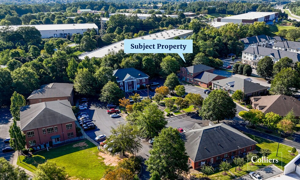 More Photos Of 300 Regent Park Ct, Greenville Office For Lease