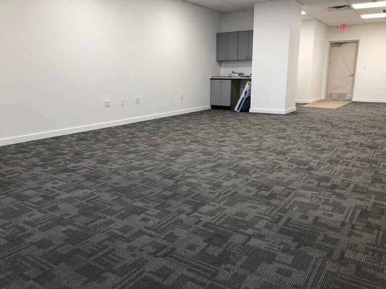 More Photos Of 2980 NE 207th St, Aventura Office Residential For Lease
