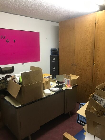 More Photos Of 3101 N 12th St, Abilene Religious Facility For Sale